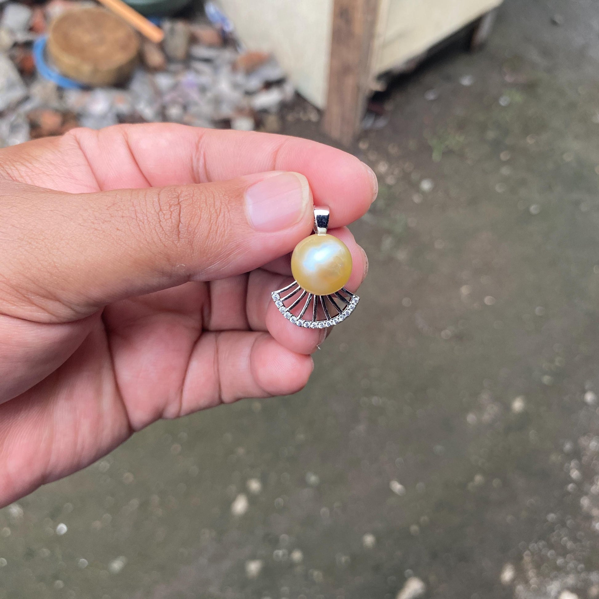 Real south sea pearl saltwater pearl seawater pearl Pendant ( NOV-1) - BoZorX