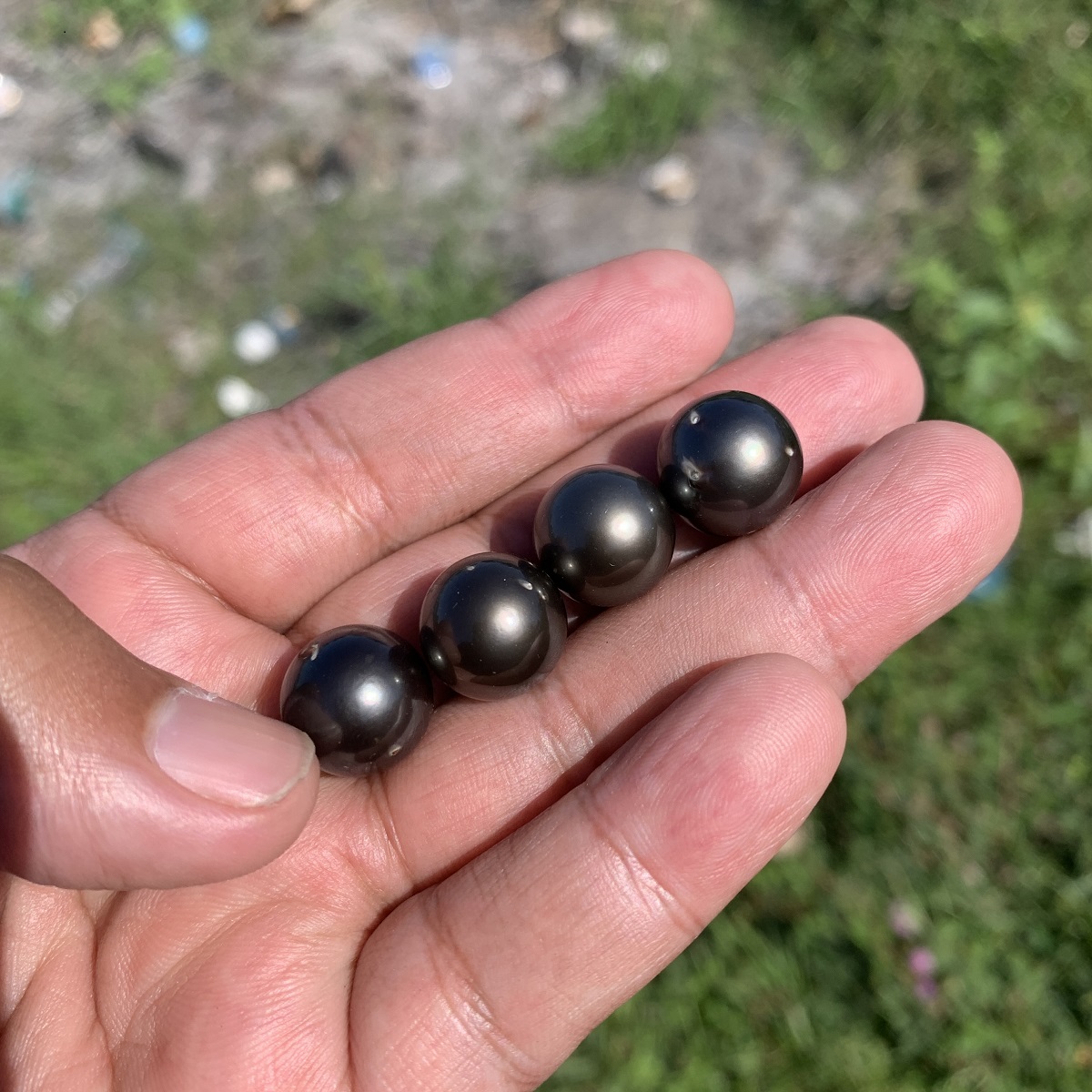 4 Pcs 13.5-13.8mm Tahitian South Sea Pearl Loose Indonesia Pearl Beads BoZorX RAR-1 - Image 4