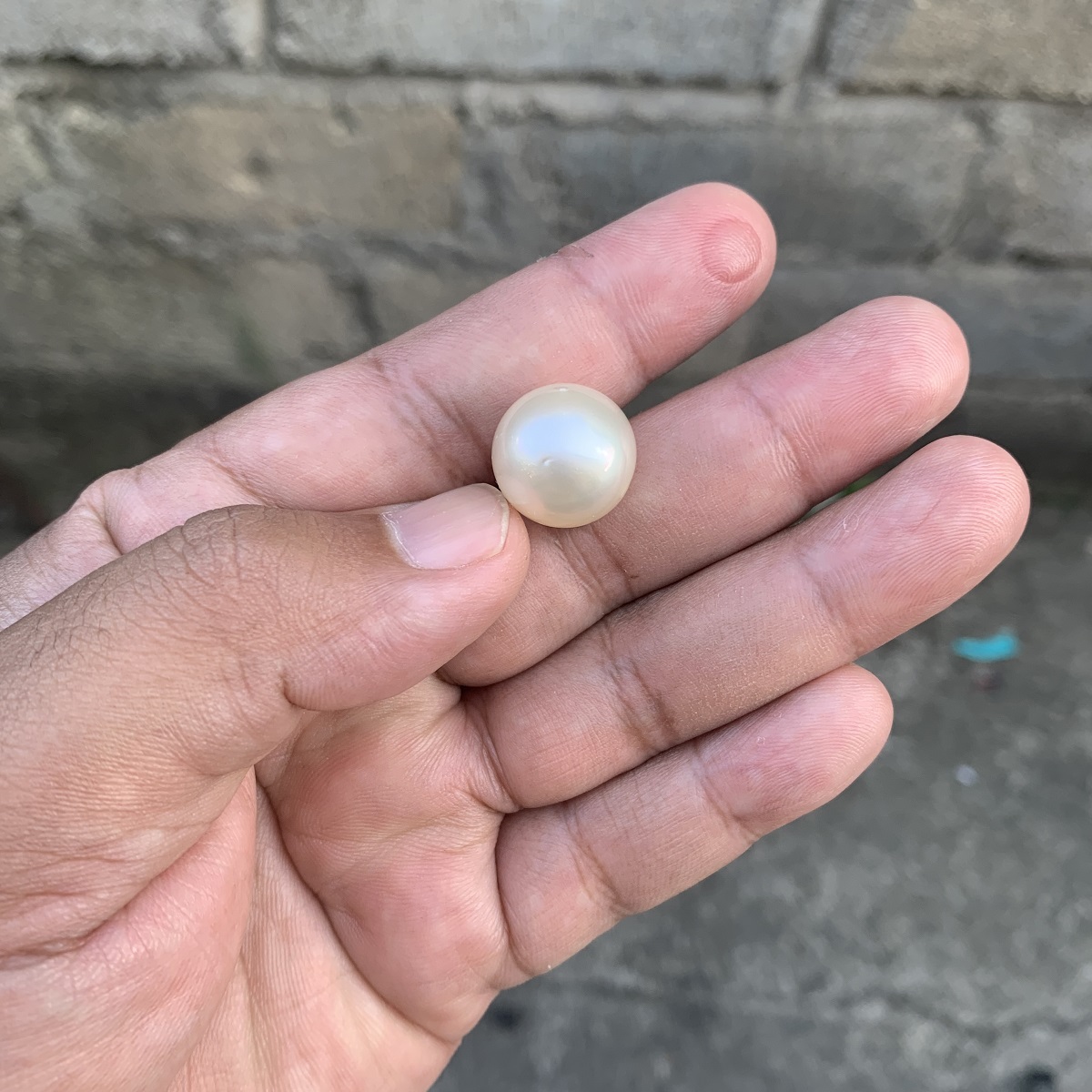 Loose Saltwater Big Size Pearl Bead: Genuine South Sea Pearl FR-11 - Image 2