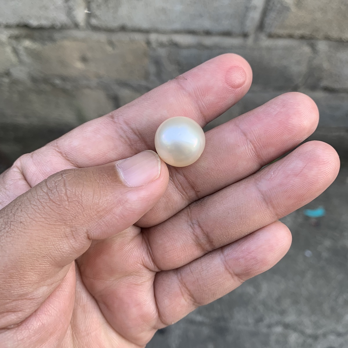 Loose Saltwater Big Size Pearl Bead: Genuine South Sea Pearl FR-11 - Image 3