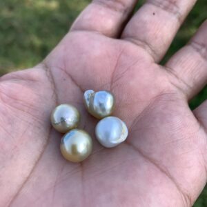 4 Pieces Loose Real Genuine Indonesia Cultured Saltwater South Sea Seawater Pearl Beads TAR-13